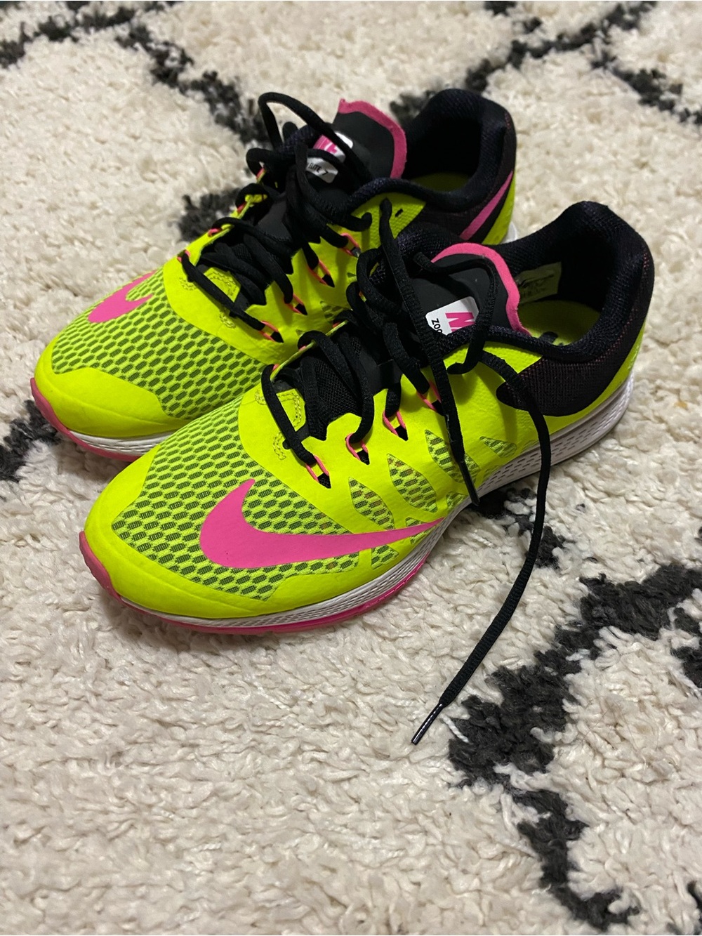 Nike Zoom Elite 7 women’s size 9 running shoes